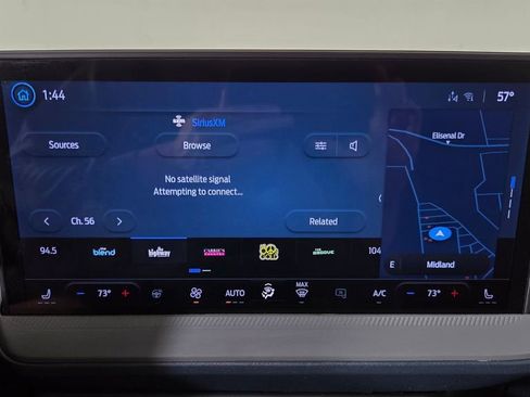 Used 2025 Ford Maverick Lariat w/ Black Appearance Package image 22