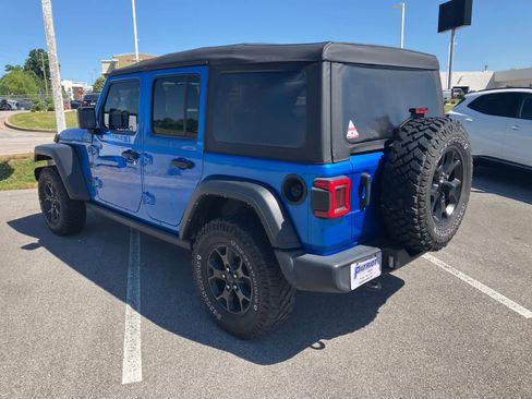 Used 2022 Jeep Wrangler Unlimited Sport AWD/4WD image 5