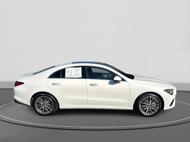 Used 2025 Mercedes-Benz CLA 250 4MATIC image 3
