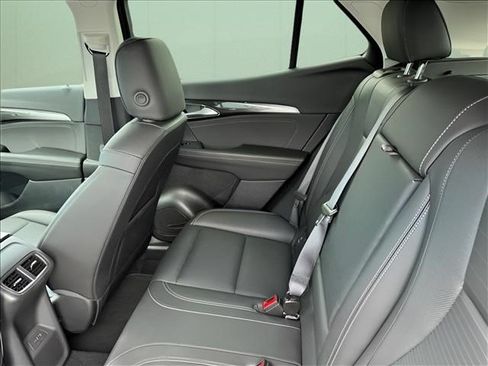Used 2024 Buick Envision Preferred AWD/4WD image 10