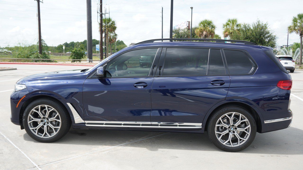 Used 2021 BMW X7 xDrive40i w/ Executive Package AWD/4WD image 5