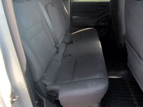 Used 2022 Nissan Frontier S w/ Technology Package AWD/4WD image 24