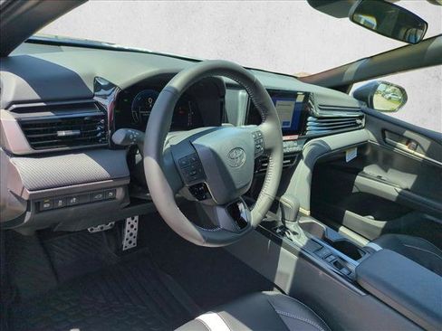 New 2026 Toyota Camry SE FWD image 3