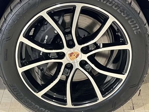 New 2026 Porsche Cayenne image 15