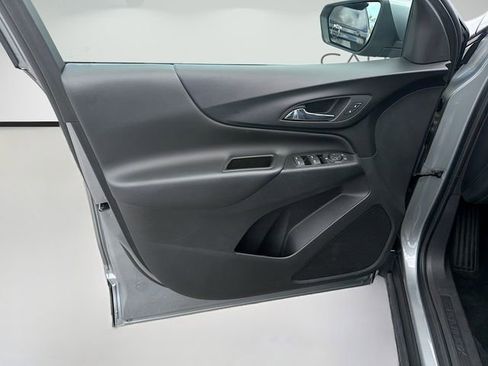 Used 2023 Chevrolet Equinox LT image 21