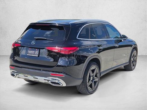 Certified 2026 Mercedes-Benz GLC 300 image 5