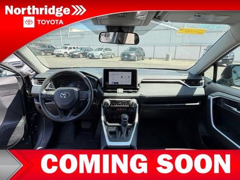 Used 2024 Toyota RAV4 XLE FWD image 8
