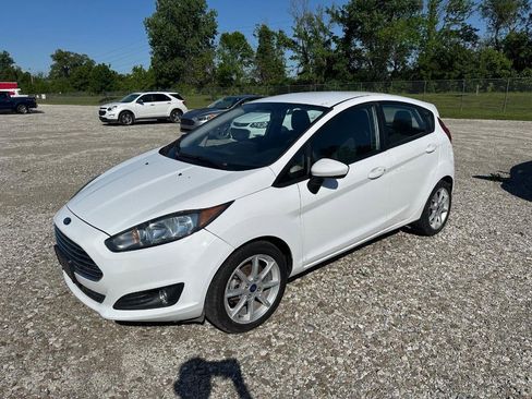 Used 2019 Ford Fiesta SE w/ Equipment Group 201A FWD image 7