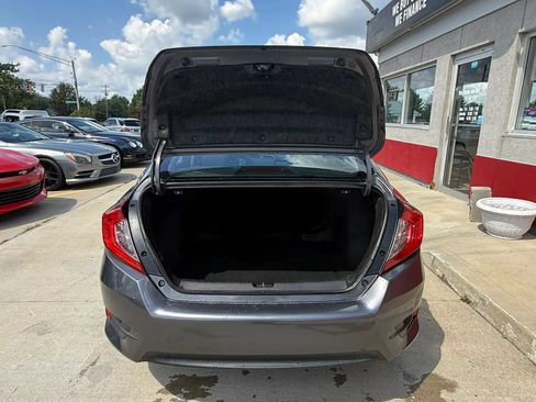 Used 2017 Honda Civic EX image 21