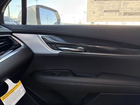 Used 2024 Cadillac XT6 Sport w/ LPO, Floor Liner Package image 18