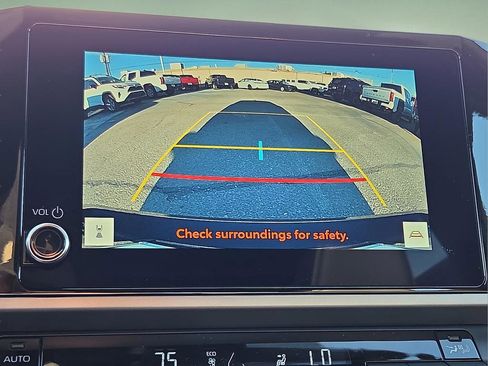 Used 2026 Toyota Camry SE w/ Convenience Package image 21