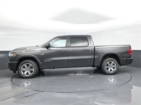 New 2026 RAM 1500 4x4 Crew Cab image 5