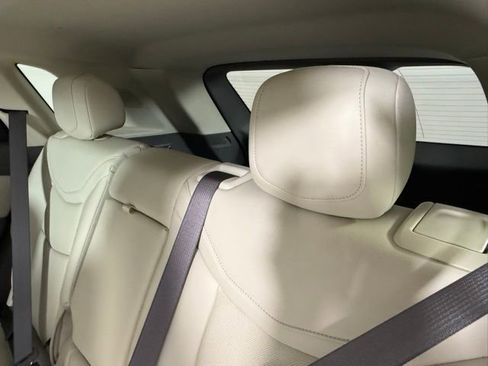 New 2025 Cadillac XT5 Premium Luxury image 25