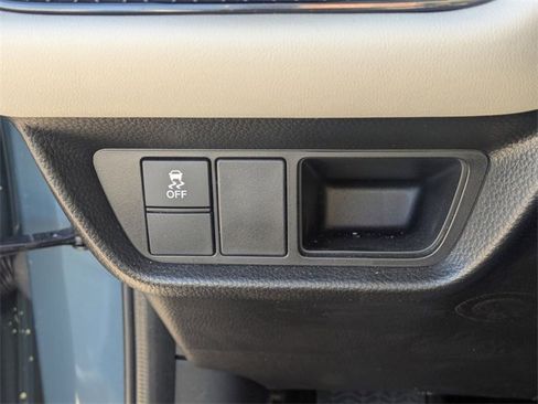 Used 2025 Honda HR-V LX image 16