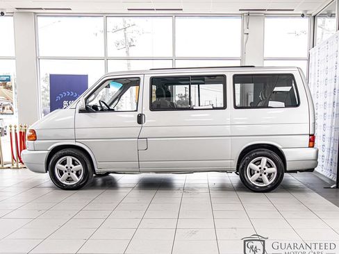 Used 2001 Volkswagen Eurovan FWD image 6