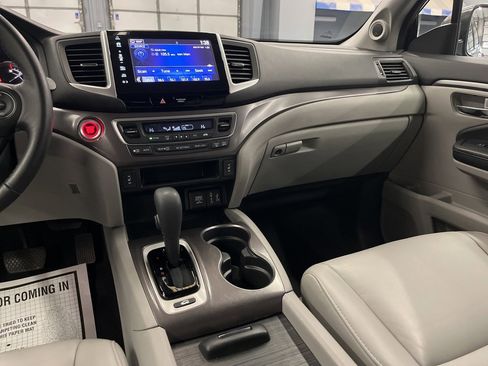 Used 2017 Honda Pilot EX-L image 22