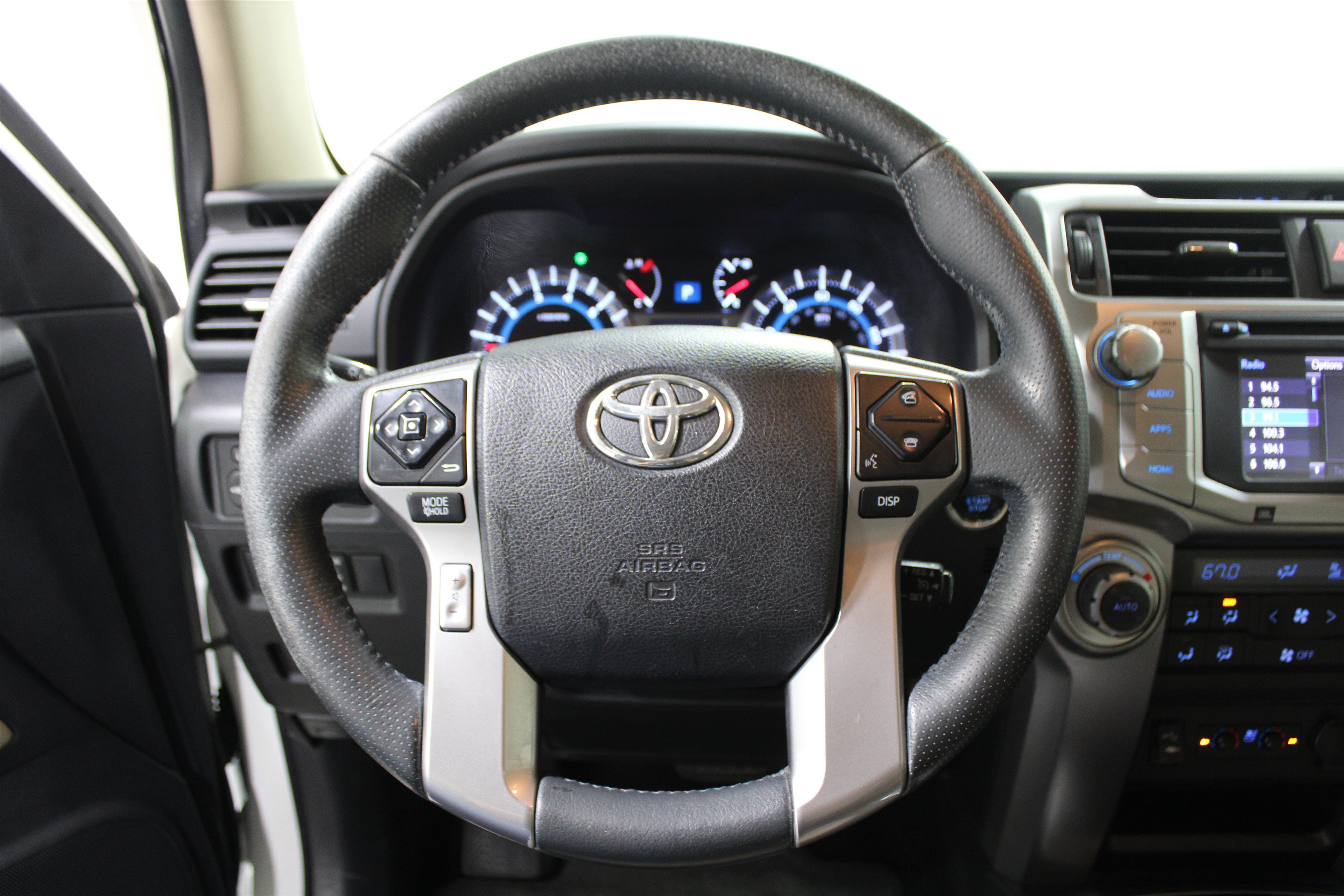 Used 2015 Toyota 4Runner Limited RWD image 9