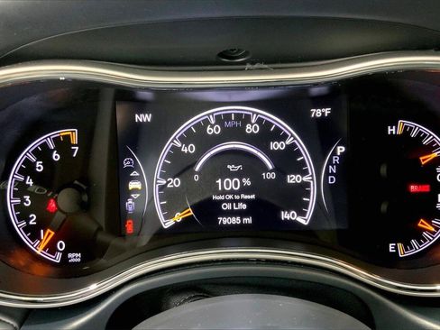 Used 2019 Jeep Grand Cherokee Summit image 23