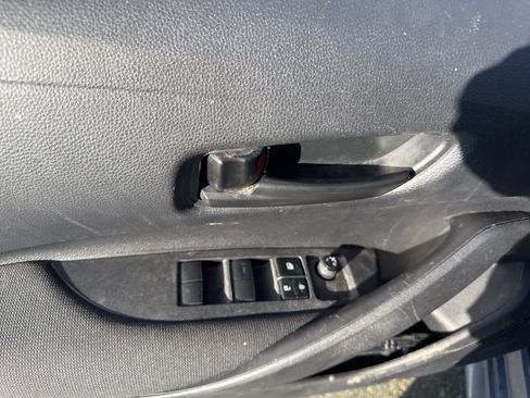 Used 2024 Toyota Corolla LE image 19