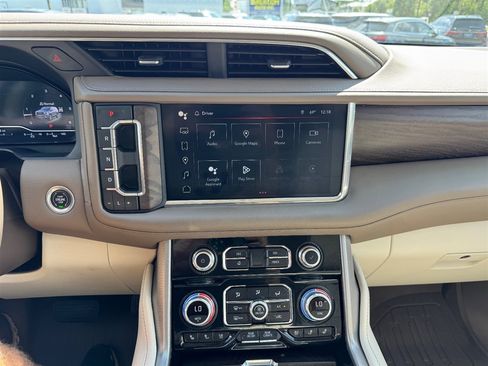 Used 2023 GMC Yukon Denali w/ Max Trailering Package AWD/4WD image 14