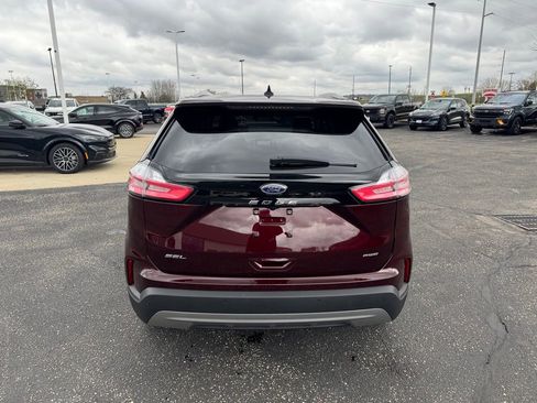 Used 2024 Ford Edge SEL w/ Convenience Package image 6