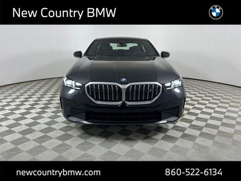 Used 2024 BMW i5 eDrive40i w/ Premium Package RWD image 2