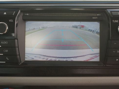 Used 2016 Toyota Corolla CE image 6