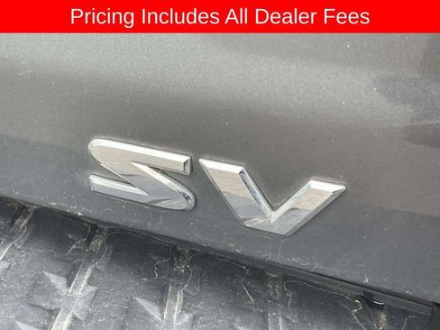 Used 2017 Nissan Titan SV RWD image 9