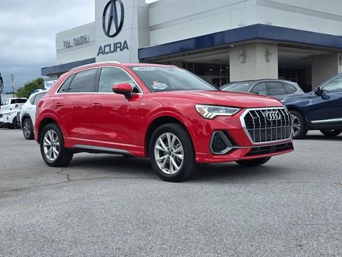 Used 2025 Audi Q3 2.0T Premium AWD/4WD image 3