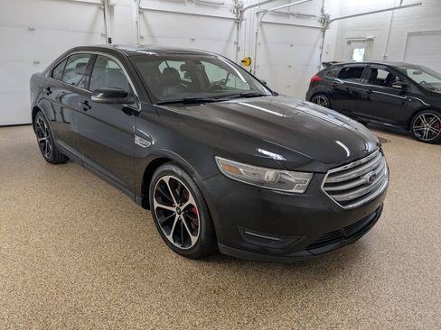 Used 2014 Ford Taurus SEL w/ Equipment Group 201A AWD/4WD image 5