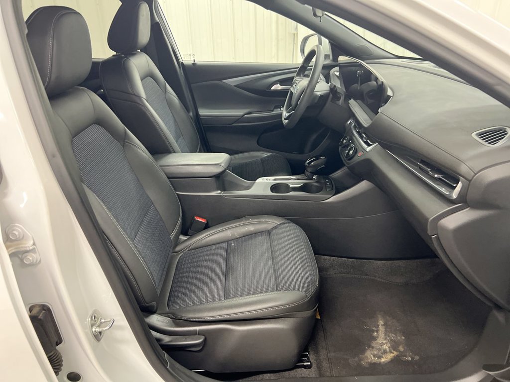 Used 2024 Buick Envista Preferred FWD image 21