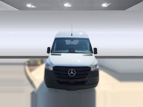 New 2025 Mercedes-Benz Sprinter 2500 image 4
