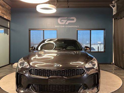 Used 2020 Kia Stinger GT-Line image 8