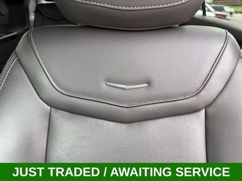 Used 2023 Cadillac XT6 Premium Luxury w/ Technology Package AWD/4WD image 13
