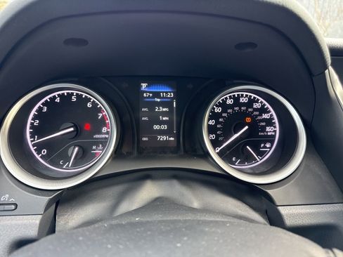 Used 2023 Toyota Camry LE image 19