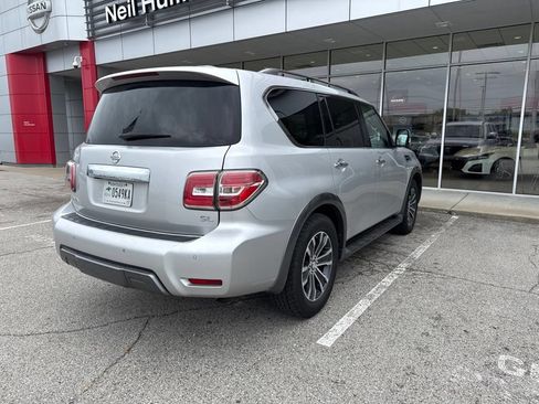 Used 2020 Nissan Armada SL w/ Premium Package AWD/4WD image 3