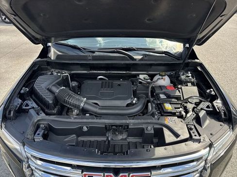 Used 2023 GMC Acadia SLE w/ Driver Convenience Package FWD image 29