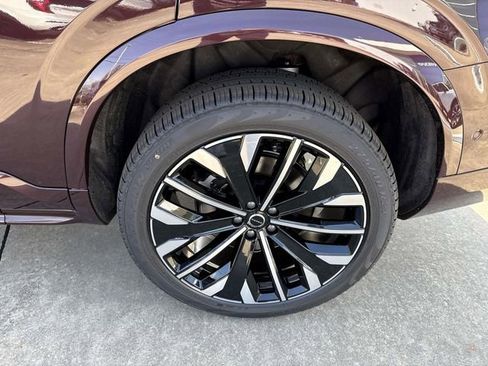 New 2026 Volvo XC90 B6 Ultra image 5