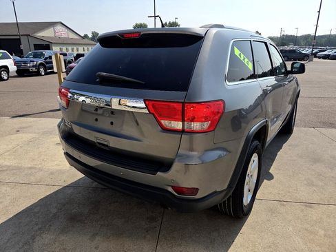 Used 2012 Jeep Grand Cherokee Laredo image 5