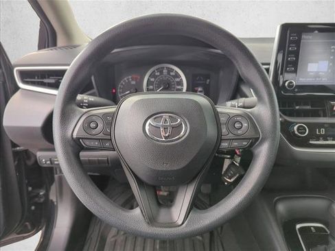 Used 2021 Toyota Corolla LE image 14