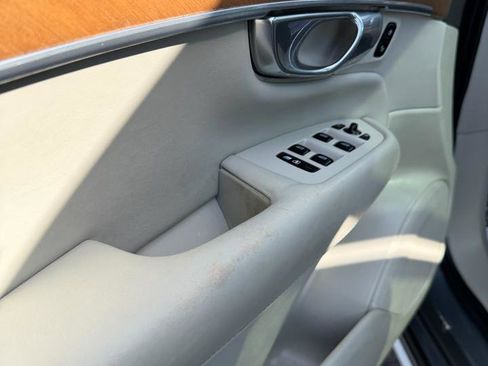 Used 2018 Volvo XC90 T6 Inscription w/ Convenience Package image 21