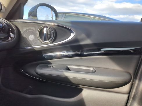 Used 2019 MINI Cooper Clubman S image 32