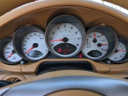 Used 2006 Porsche 911 Carrera S image 22