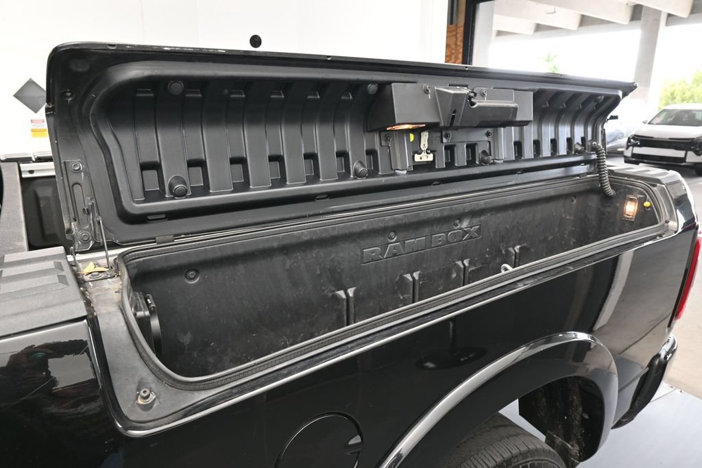 Used 2023 RAM 2500 Limited AWD/4WD image 41