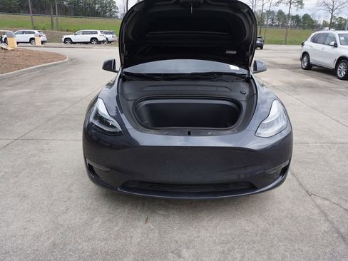 Used 2024 Tesla Model Y Long Range image 20
