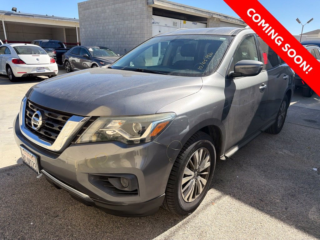 Used 2018 Nissan Pathfinder S FWD image 3