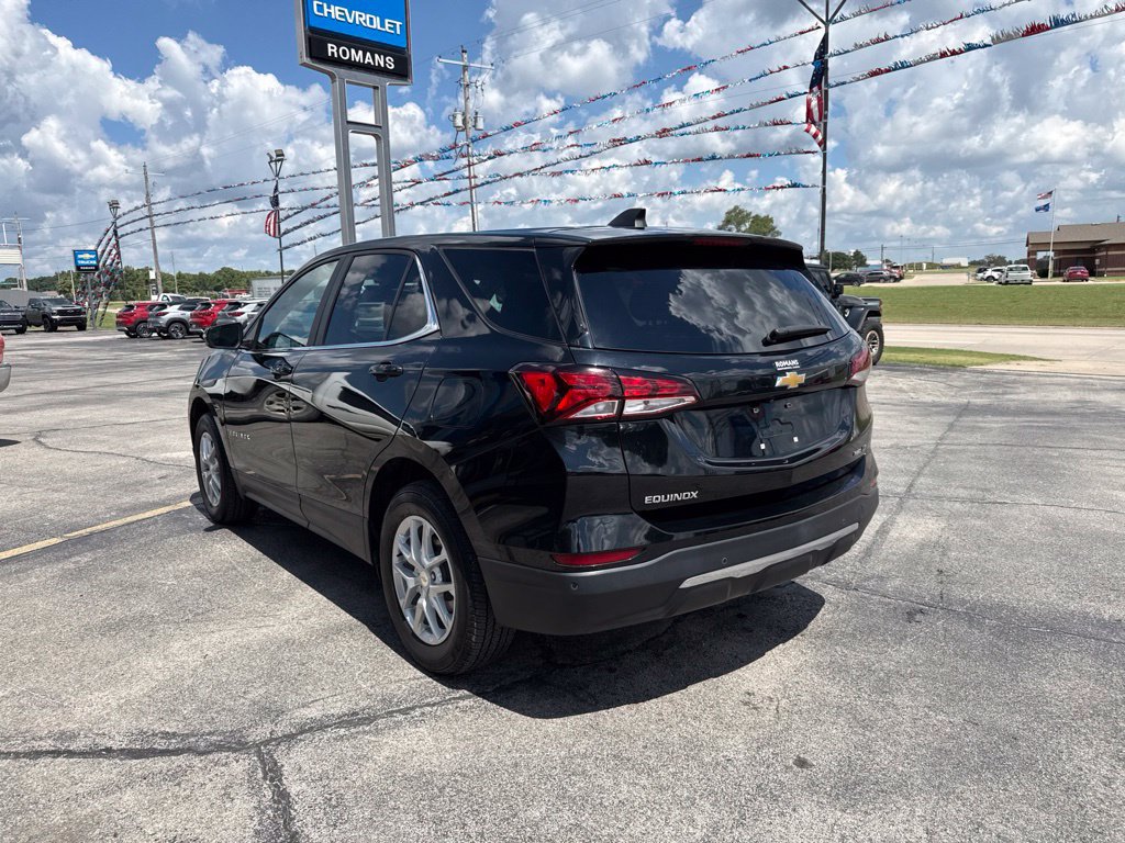 Used 2024 Chevrolet Equinox LT AWD/4WD image 7