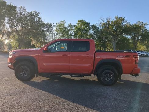 Certified 2025 Nissan Frontier PRO-4X w/ Tow Package AWD/4WD image 7