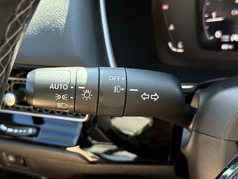 Used 2024 Honda Civic Touring image 27