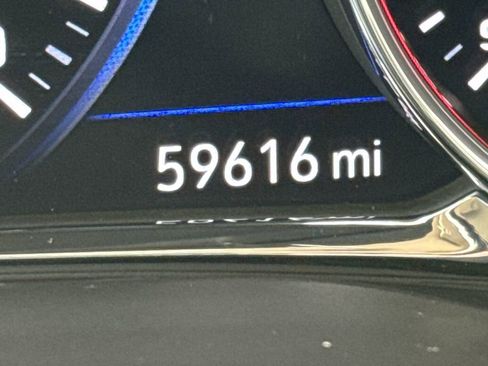 Used 2023 GMC Acadia Denali w/ Denali Ultimate Package image 26